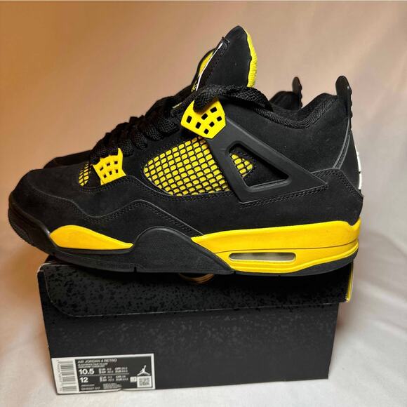 Size 10.5 - Nike Air Jordan 4 Retro Thunder 2023 Men's Shoes Ships Now - Picture 8 of 10